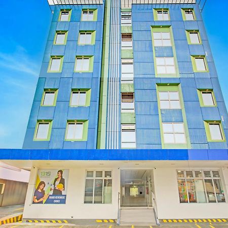 Collection O 1318 Residences, University Belt, Metro Маніла Екстер'єр фото